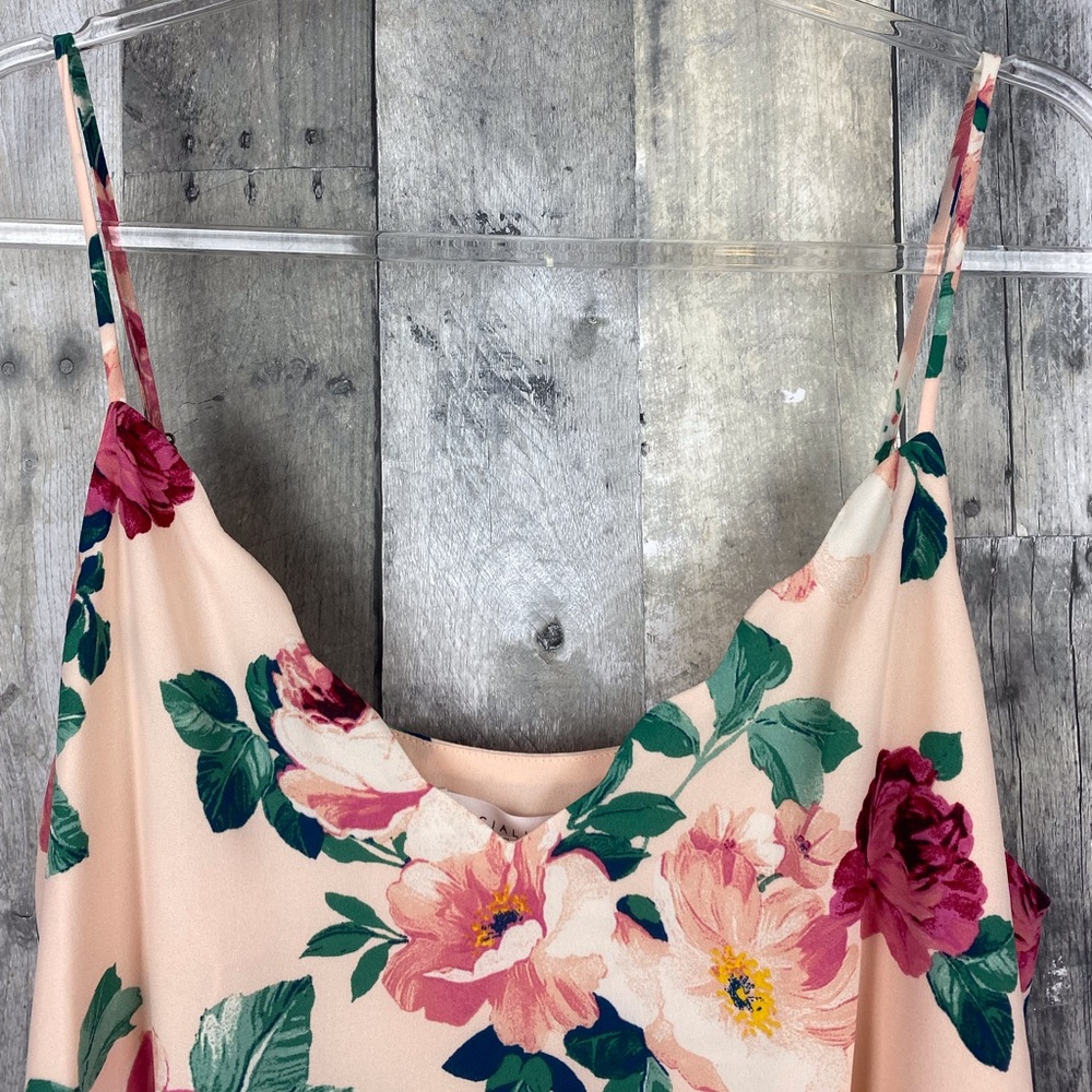 Socialite Blush Floral Scalloped Cami Size XL New! - Picture 5 of 13
